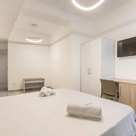 Krono Relais فندق مبيت وإفطار غالّيبولي