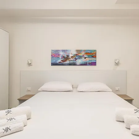 ベッド・アンド・ブレックファスト Krono Relais 3*